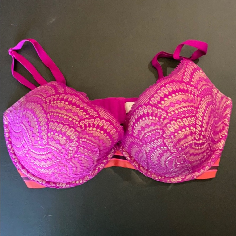 VS Very Sexy Lightly Lined Plunge 36DDD